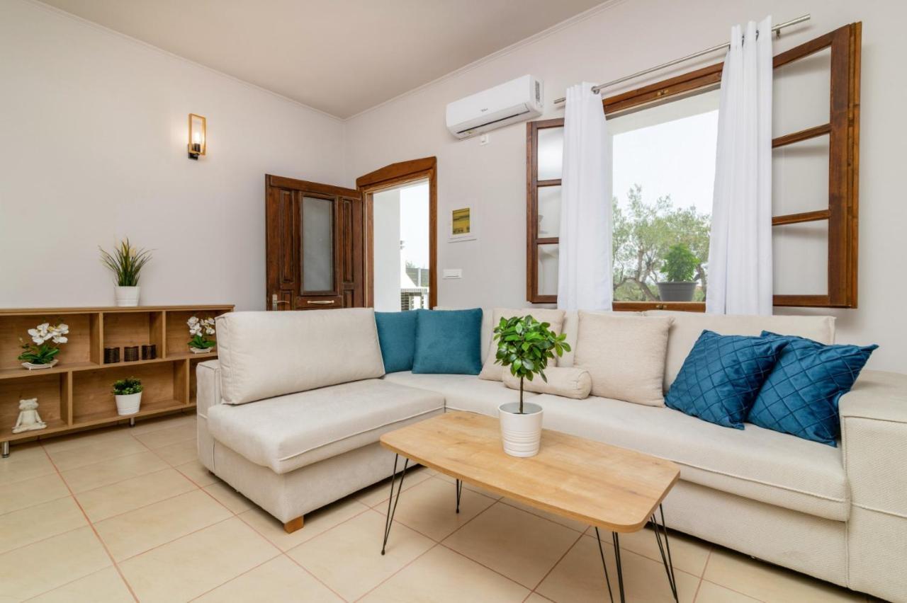 Villa Astoria Keri Extérieur photo