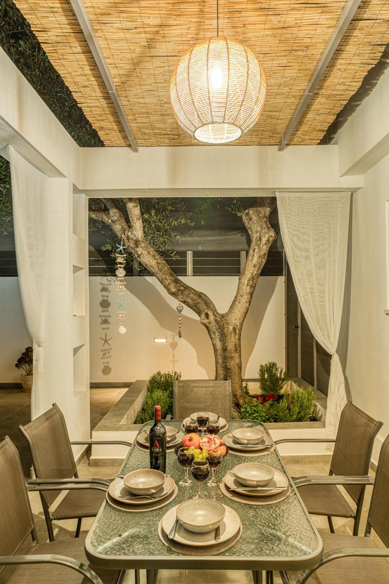 Villa Astoria Keri Extérieur photo